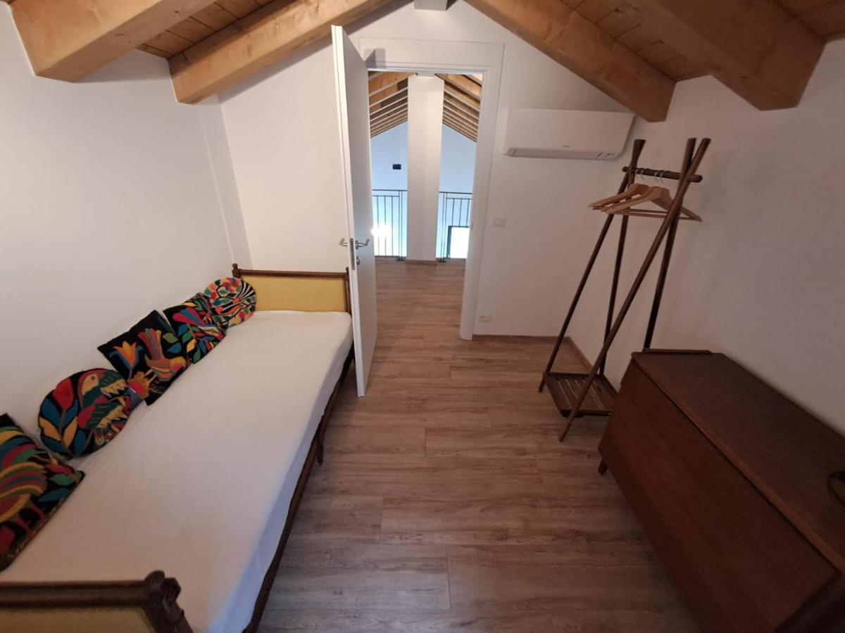 Casa Zafferano - Apartment With Garden Corno di Rosazzo Eksteriør bilde